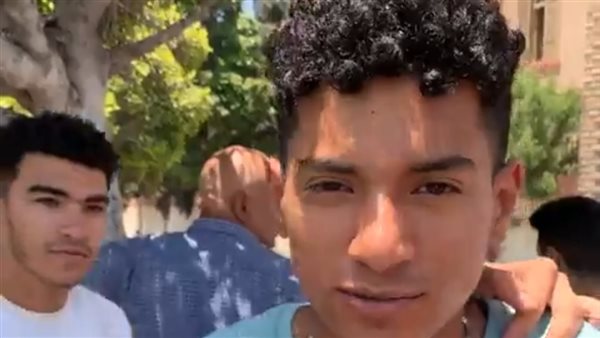 طلاب الثانوية العامة