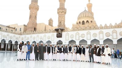 كبار علماء الهند في زيارة للجامع الأزهر| صور