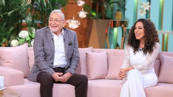  الشاعرة منة عدلي