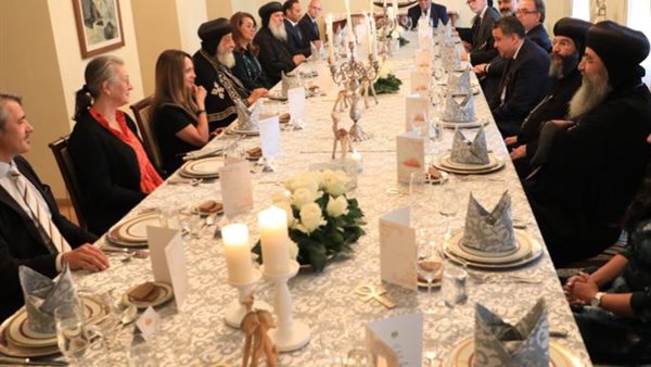 حفل استقبال للبابا