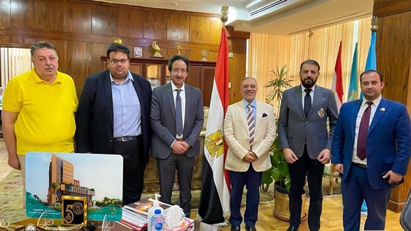 حملة دعم مستشفى سرطان