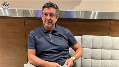 فيتوريا يهنئ فيريرا بالفوز بلقب كأس مصر داخل غرفة ملابس فريق الزمالك