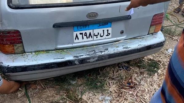 انتشال جثة قائد السيارة