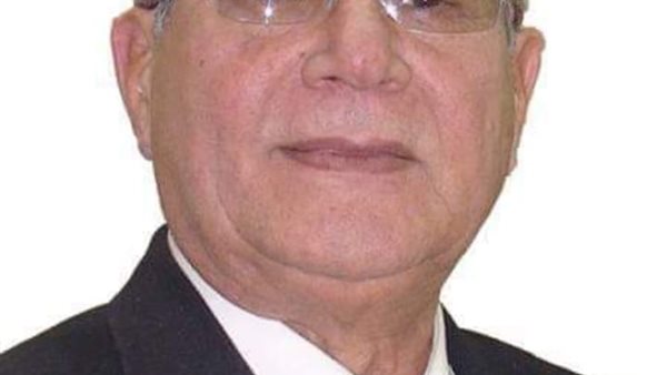 الراحل الدكتور أحمد