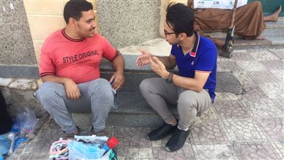 شاب من ذوي الهمم يستغيث بالمسؤولين: عايزين معاش هنموت من الفقر