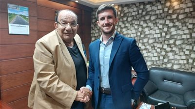 المقاولون العرب يستقبل مفوض رابطة الدوري الإسباني.. ويجهز لاتفاقيات تعاون مشترك