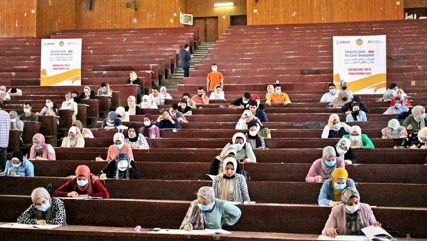 طلاب جامعة طنطا