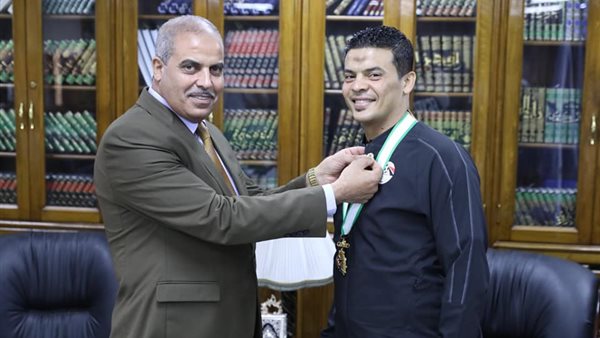 رئيس جامعة الأزهر