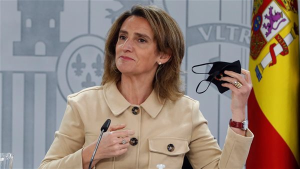 وزيرة الطاقة الاسبانية