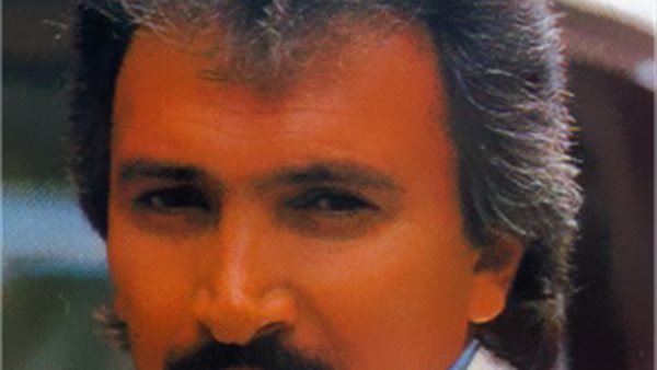 صادق قلليني