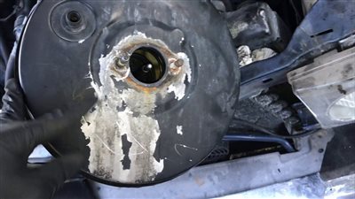 أسباب تحجر فرامل السيارة وطرق علاجها