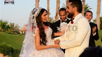 اللقطات الأولى من حفل زفاف ابنة شقيق الزعيم عادل إمام |صور 