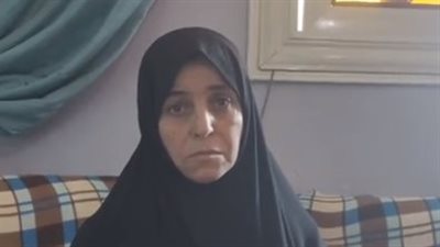 سيدة تستغيث من أبنائها: دلقوا عليا بنزين وقطعولي شعري قدام الناس بسبب الميراث | بث مباشر