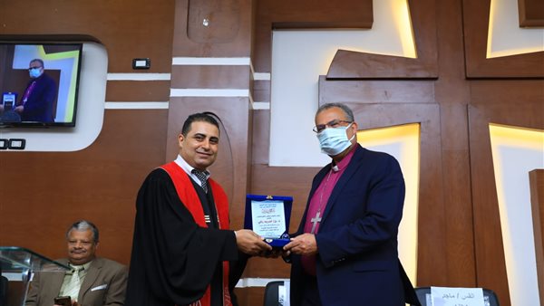 الدكتور القس أندريه