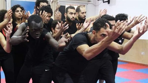 أحد عروض المدرسة