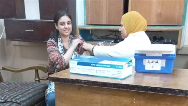 تطعيم المواطنين بالجرعة