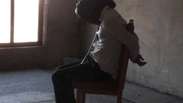 توثيق شاب - تعبيرية