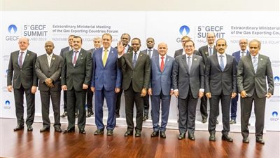 السيسي لقمة منتدى الدول المصدرة للغاز: تطلعات شعوبنا تدفعنا لتحقيق آمالهم وطموحاتهم