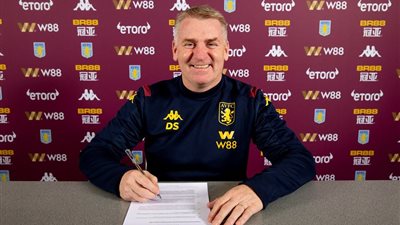 أستون فيلا يعلن تمديد عقد مدربه حتى 2023 (فيديو)