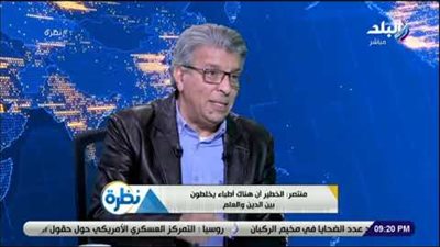 خالد منتصر: “الناس مغيبة وتحتاج لصدمات كهربائية” (فيديو)