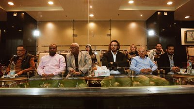 سعيد يبدأ مهام عمله مع بيراميدز.. والسعيد والشناوي في مدرجات الدفاع الجوي (صور)