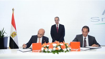 “أورنج مصر” توقع مذكرة تفاهم مع شركة تنمية وادارة القري الذكية 