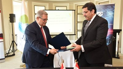 بكروت الشحن.. “القابضة للمياه” توقع مذكرة تفاهم مع “إي فاينانس” للتحول الرقمي لإيرادات الشركة