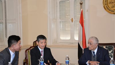 وزير التربية والتعليم يلتقي سفير الصين لمناقشة مشروعات التعاون المشتركة بين الجانبين