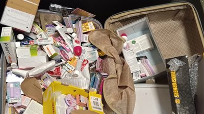 ضبط مكتب غير مرخص لبيع وتداول الأدوية البيطرية بحملة في كفر الشيخ