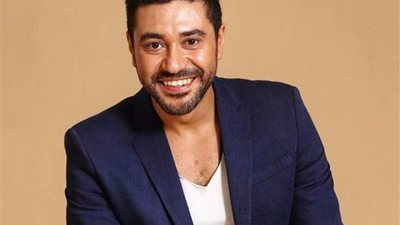 محمد عز يجسد شخصية مسجل خطر في فيلم “18 ساعة” (صورة)