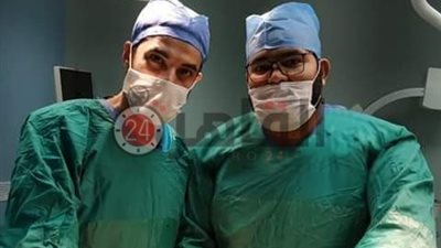 مستشفى أرمنت التخصصي ينجح بإجراء عملية دقيقة لورم نادر (صور)