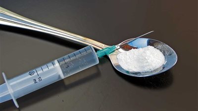 ضبط عاطلين بحوزتهما كيلو “هيروين” في الشرقية