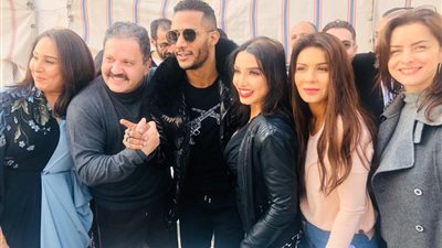 نجلاء بدر تعود في قرار اعتذارها وتبدأ تصوير “البرنس” مع محمد رمضان (صور)