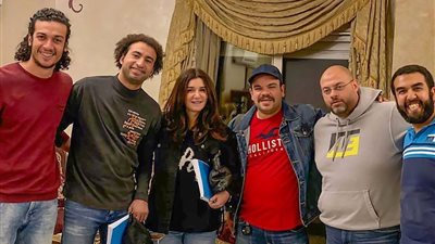 غادة عادل وعلي ربيع يحضّران لفيلم “الخطة العامية” (صورة)