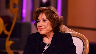 بعد نبيلة عبيد ونادية الجندي.. سميحة أيوب مرشحة للمشاركة في “نساء من ذهب” رمضان 2020