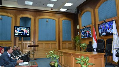 التعليم: توزيع معلمي “البوابة الإلكترونية” على المدارس بداية من يناير 2020