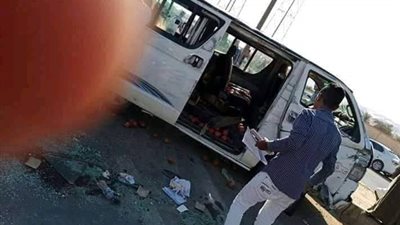 مصرع وإصابة شخصين في حادث تصادم بالبحيرة