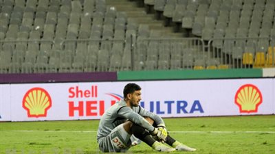 “عايم في بحر الغدر”.. كواليس “نفسنة” محمد عواد وأبو جبل في الزمالك (صور)