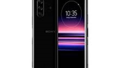 هواتف “Xperia” المقبلة ستضم ثقبًا في الشاشة للكاميرا الأمامية