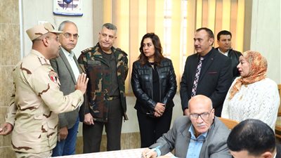 محافظ دمياط تشهد أعمال الفحص الطبي لكشف الموقف التجنيدي للشباب من ذوي القدرات الخاصة