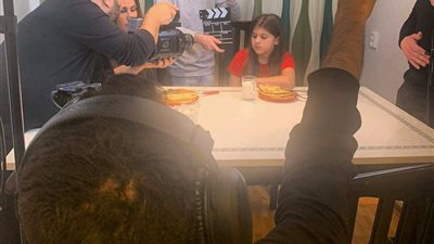 كواليس تصوير الفيلم القصير “نتالي” للمخرج محمد خميس في السويد (صور)