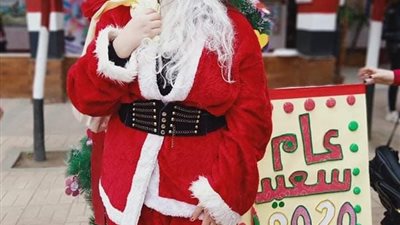 “بابا نويل” في احتفالات مدرسة إعدادي بالعام الجديد بالمنصورة (صور)