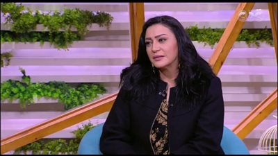 بكلمات مؤثرة ..وفاء صادق تحيي ذكرى وفاة والدها (صورة)