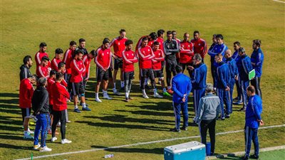 21 لاعبًا في قائمة بيراميدز لمواجهة المصري بالكونفدرالية