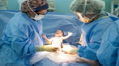 مستشفى تخصصي في طنطا يجري عمليات قيصرية مجانا لمدة 10 دقائق!