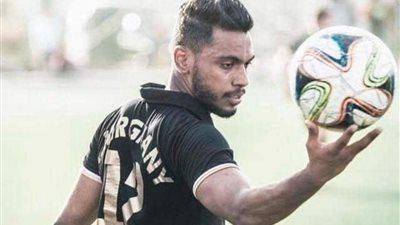 أحمد الميرغني يعلن اعتزاله كرة القدم: “أنا مبطل من 5 سنين تقريبا” (صورة)