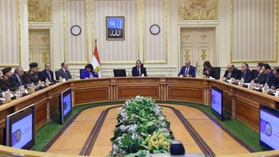 الحكومة: أعمال الهيئة الهندسية للقوات المسلحة بمنطقة “جنوب طريق القاهرة – السويس” مشروعات قومية