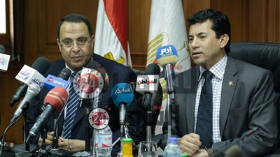 أشرف صبحي: اتحاد الكرة اقترب من تطبيق تقنية الـ VAR