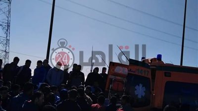 “كان بيعدي الطريق”.. مصرع شاب صدمته سيارة على الطريق الدولي الساحلي بكفر الشيخ (صور)