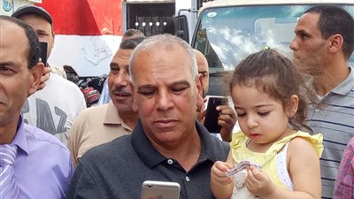 خصم 10%.. عائلة محمد صلاح تحتفل بافتتاح سلسلة أبو صلاح للجزارة بمدينة نصر (فيديو)